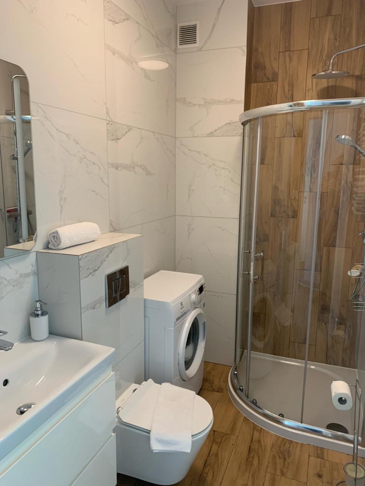 Apartamenty Garbary 32 Z Klimatyzacja - Air-Conditioning Poznan Dış mekan fotoğraf
